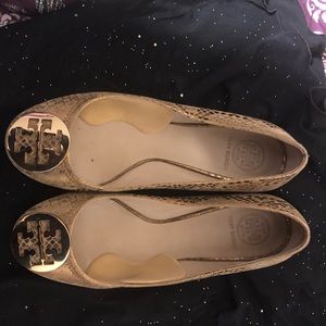 Tory Burch metallic flat pumps